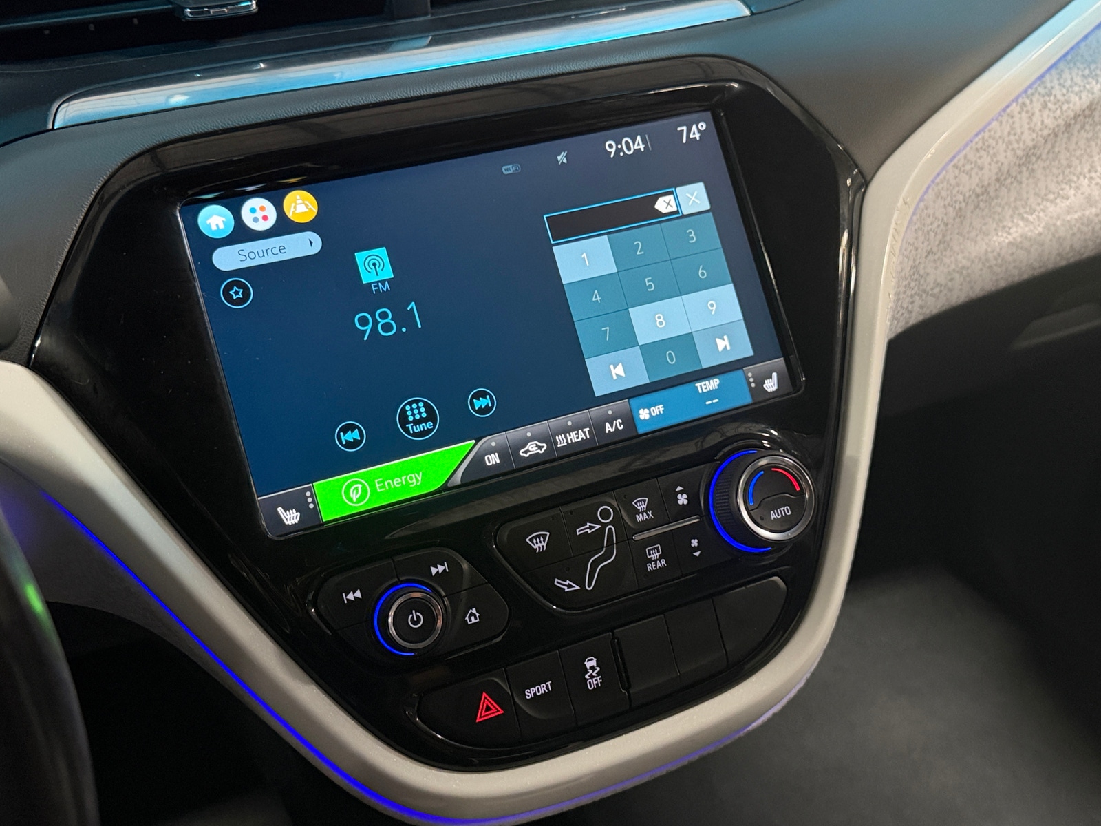 Thumbnail: 2020 Chevrolet Bolt EV - 3