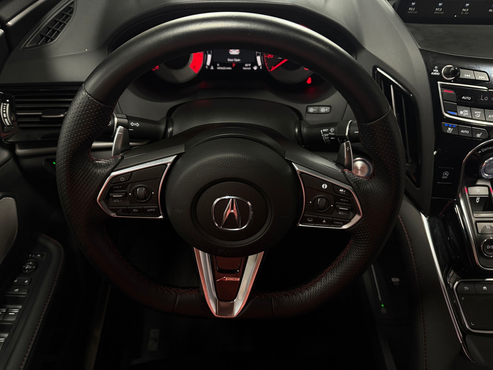 Thumbnail: 2024 Acura RDX - 5