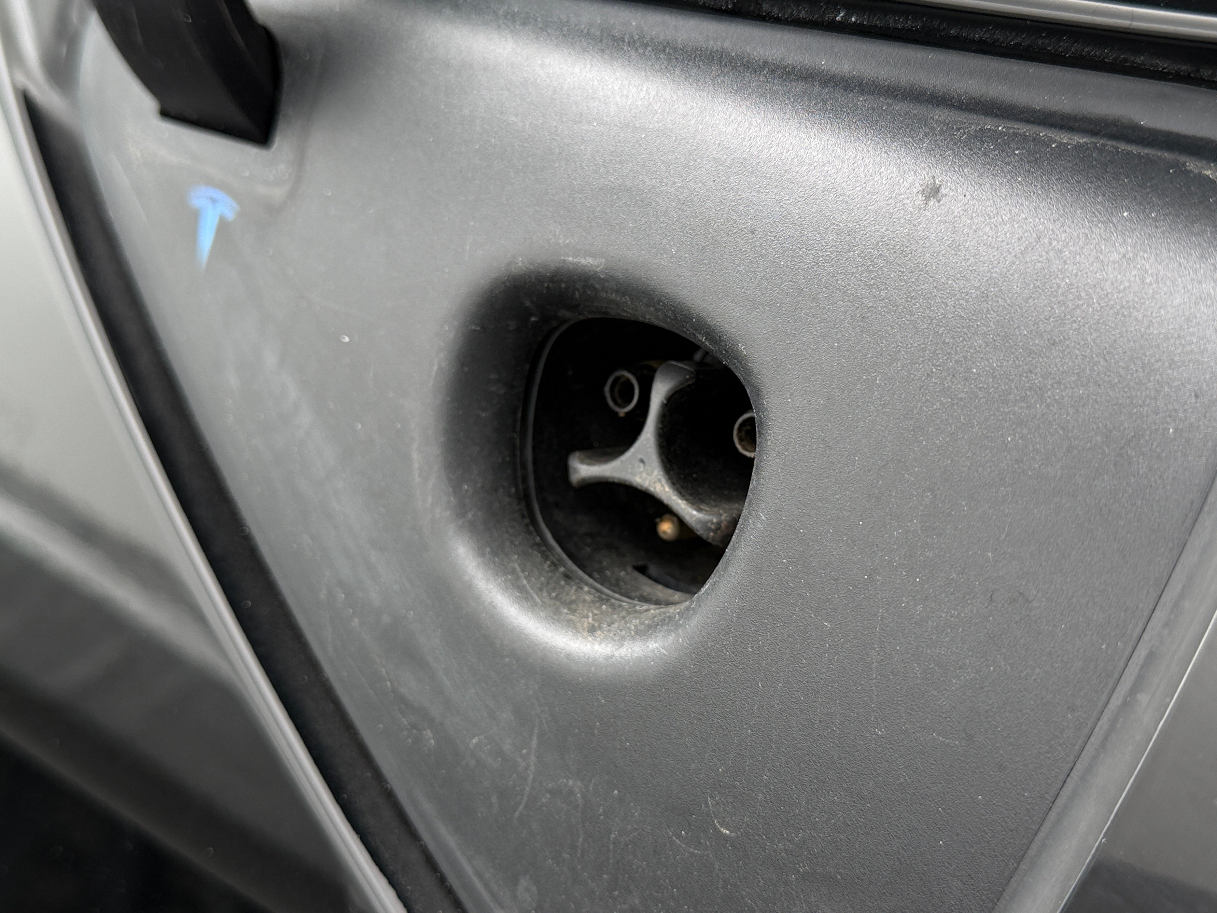 Used 2023 Tesla Model Y Long Range with VIN 7SAYGDEE3PA108943 for sale in Auburn, WA