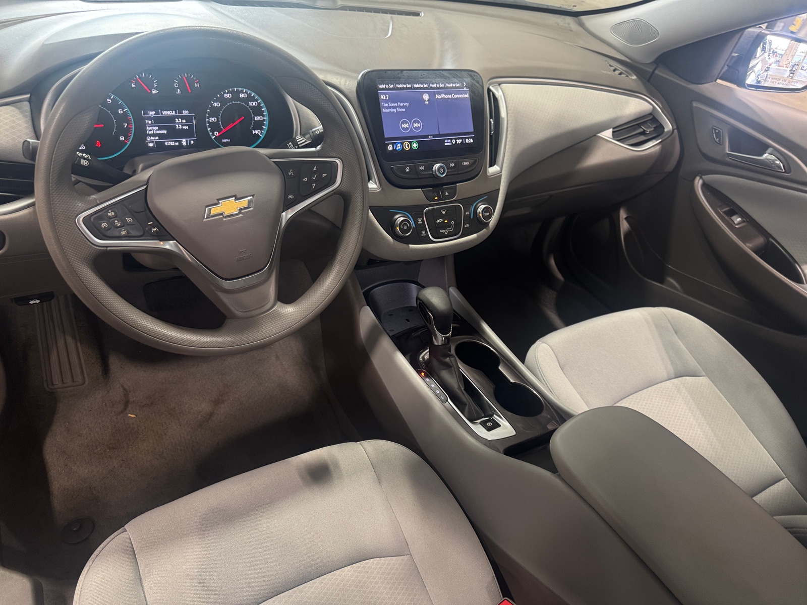 Thumbnail: 2023 Chevrolet Malibu - 3