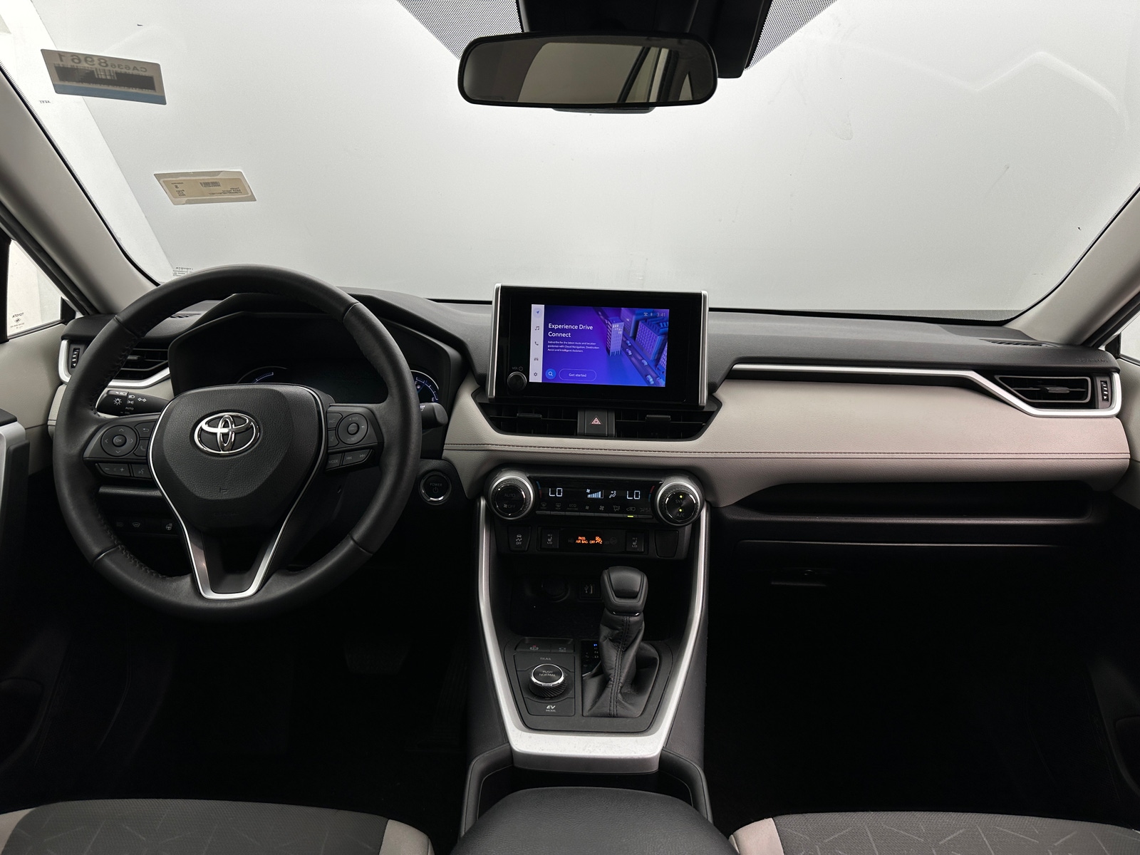 Thumbnail: 2023 Toyota RAV4 - 3