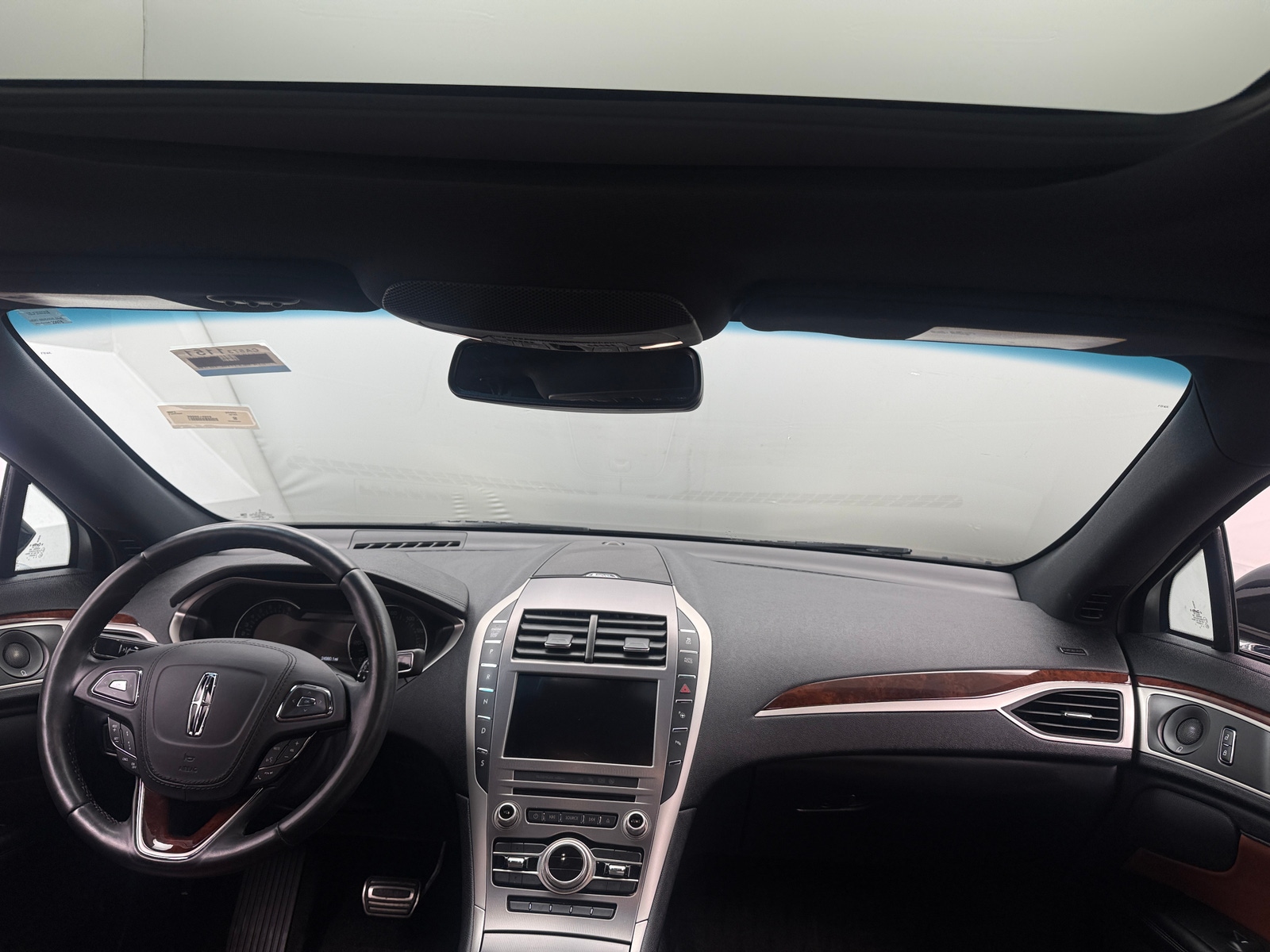 Thumbnail: 2020 Lincoln MKZ - 2
