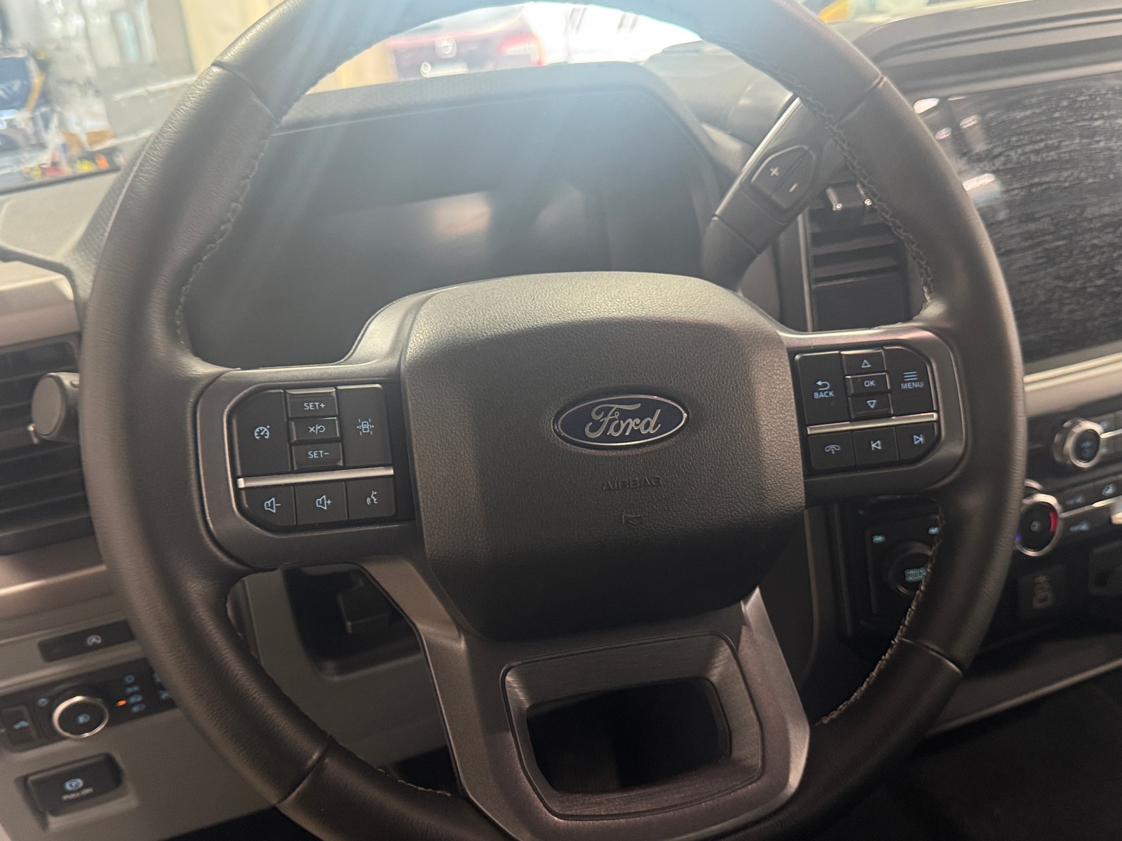 Thumbnail: 2025 Ford Econoline - 5