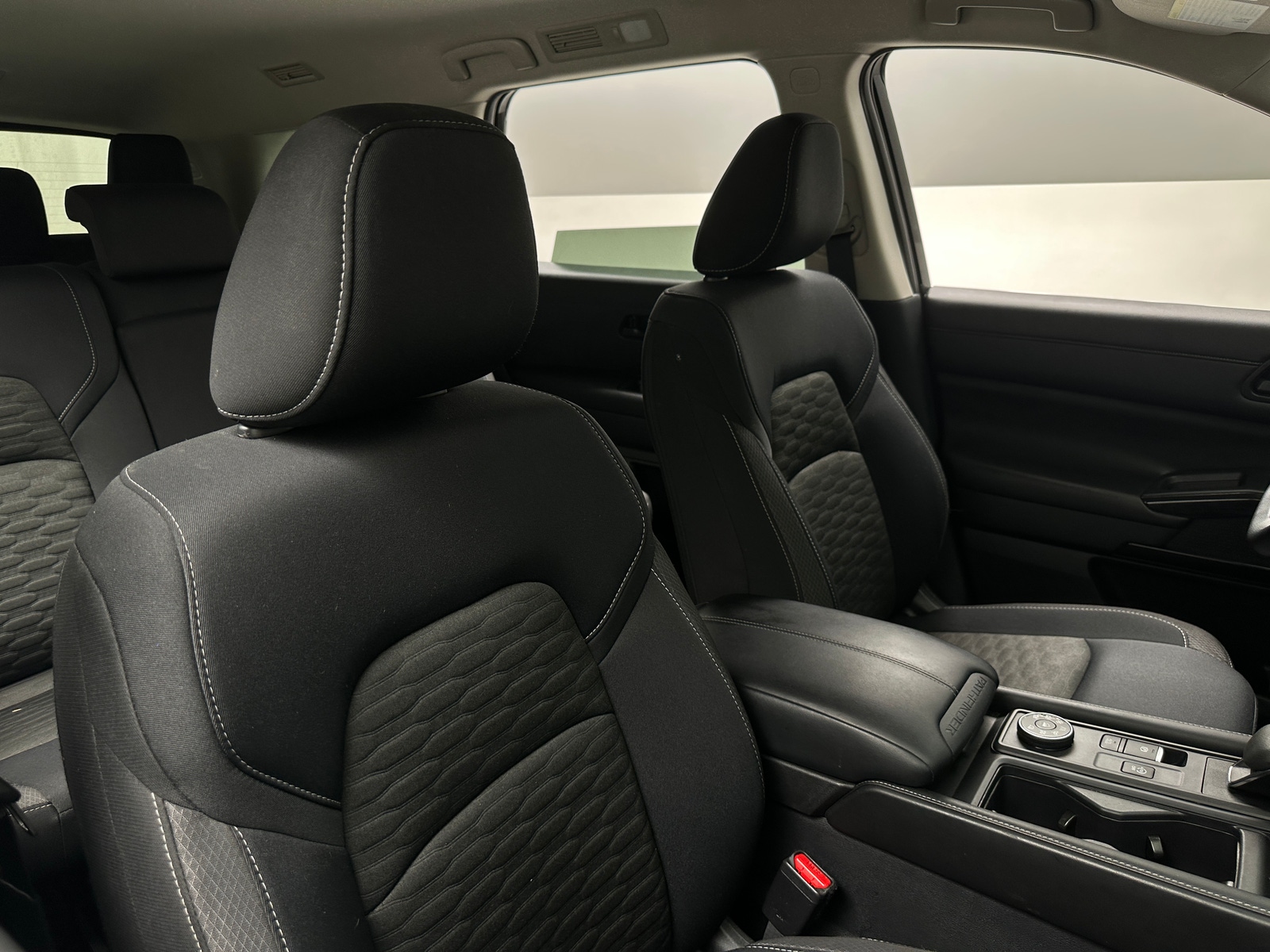 Thumbnail: 2023 Nissan Pathfinder - 2