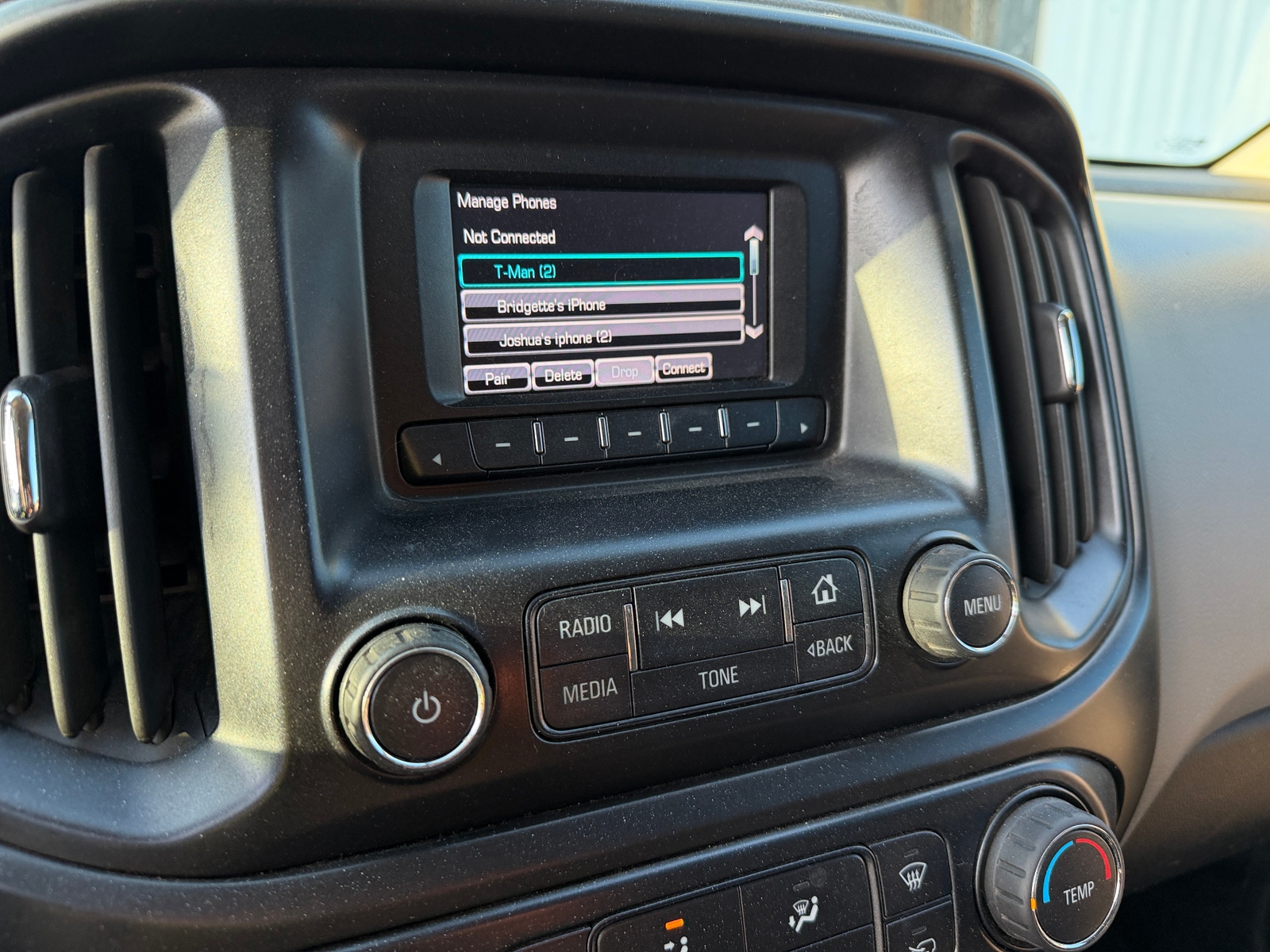 Thumbnail: 2015 Chevrolet Colorado - 4