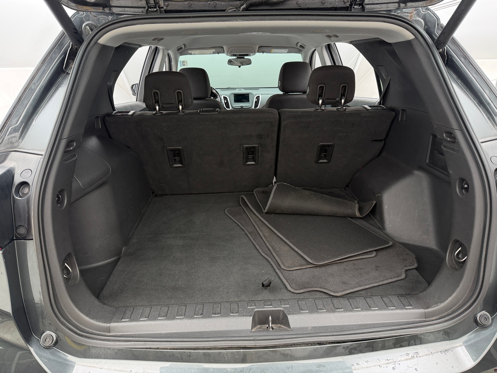 Thumbnail: 2019 Chevrolet Equinox - 7