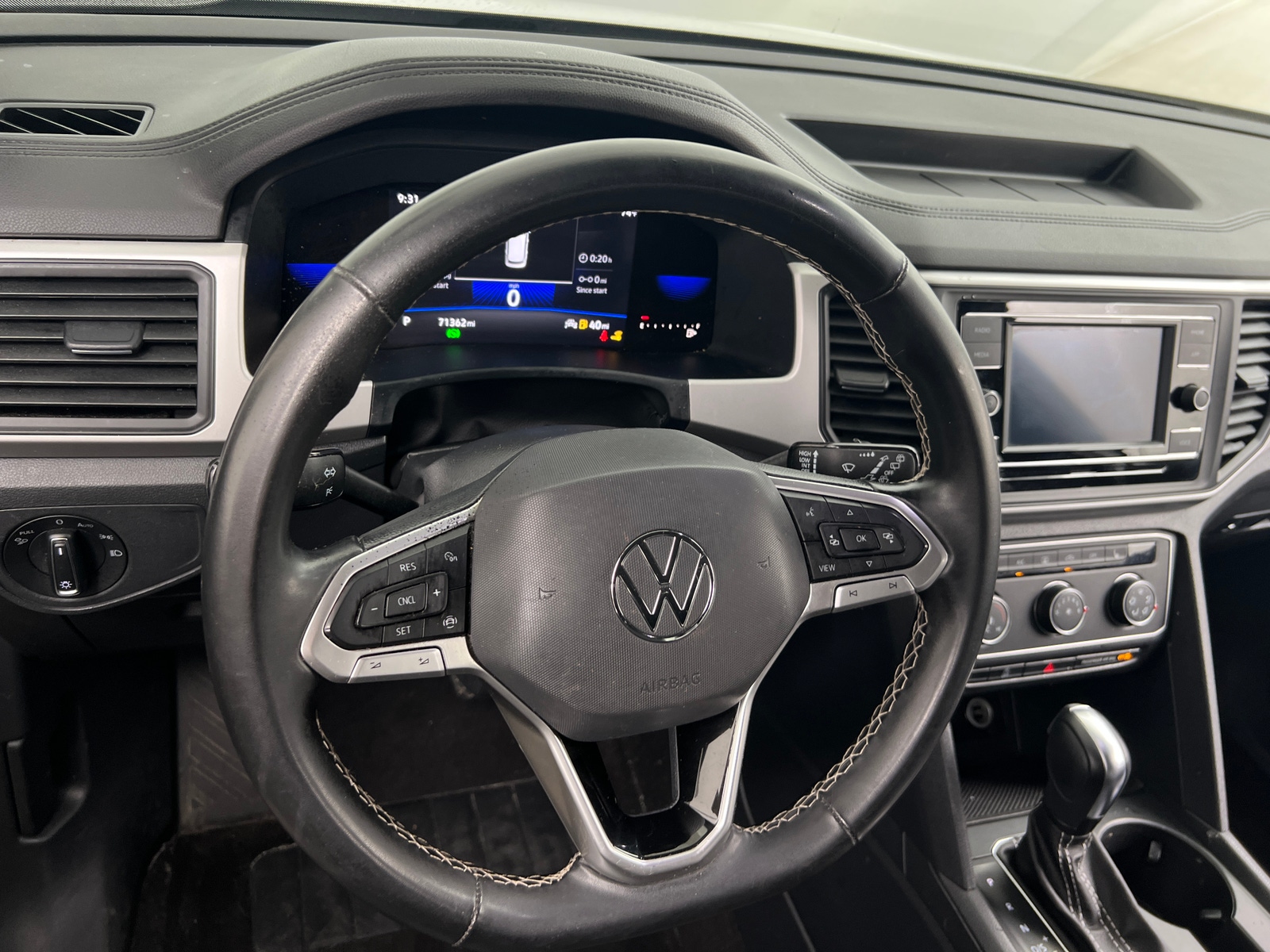 Thumbnail: 2022 Volkswagen Atlas - 5