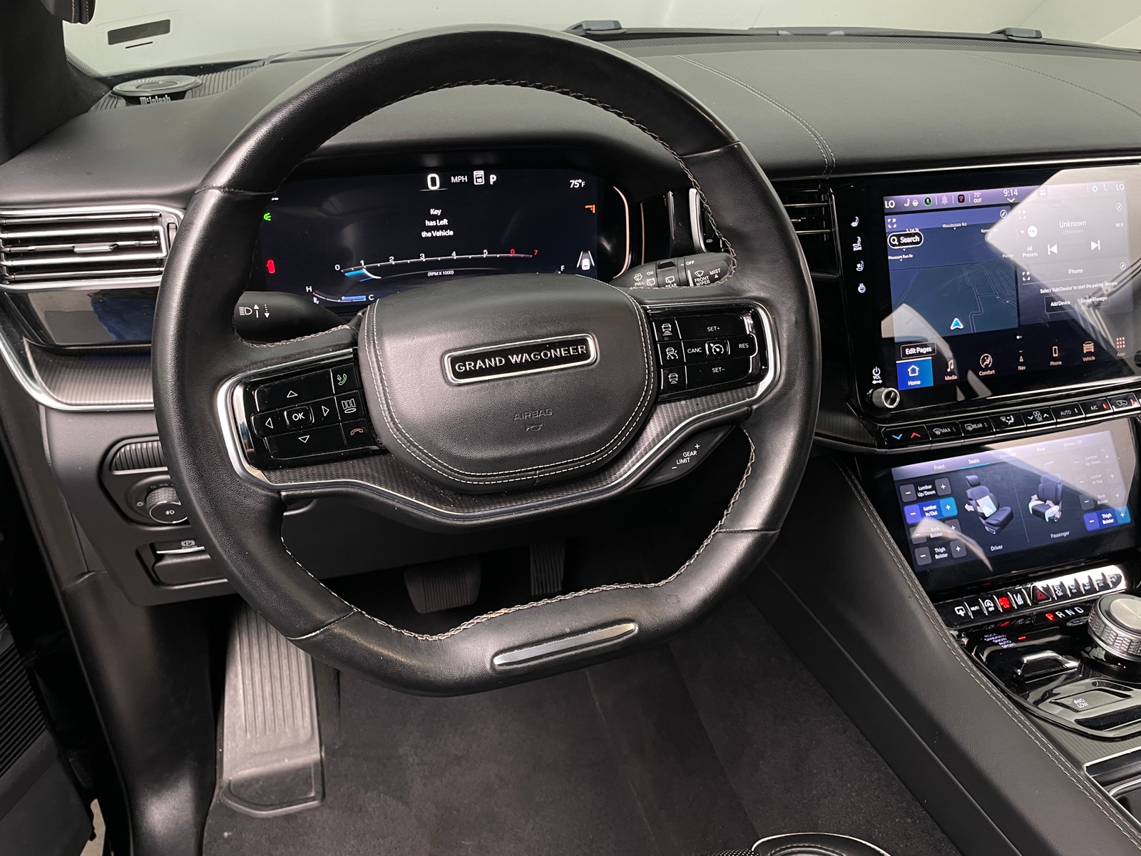 Thumbnail: 2024 Jeep Grand Wagoneer L - 4