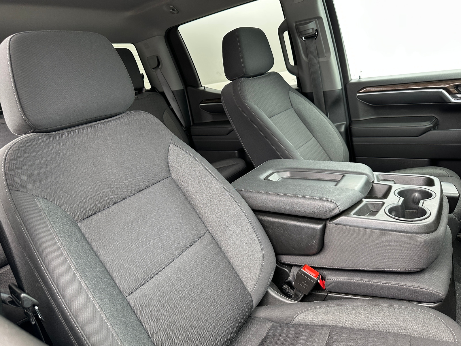 Thumbnail: 2022 Chevrolet Silverado 1500 - 2