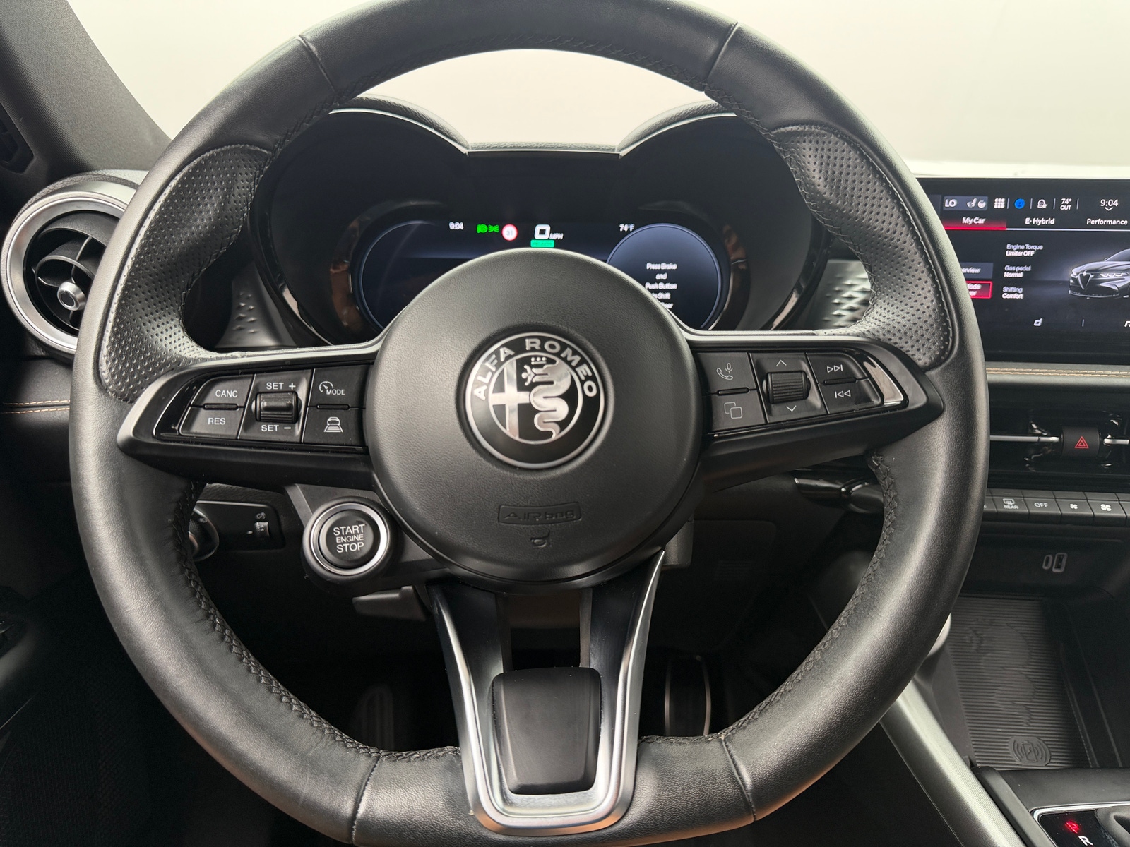 Thumbnail: 2025 Alfa Romeo Tonale - 5