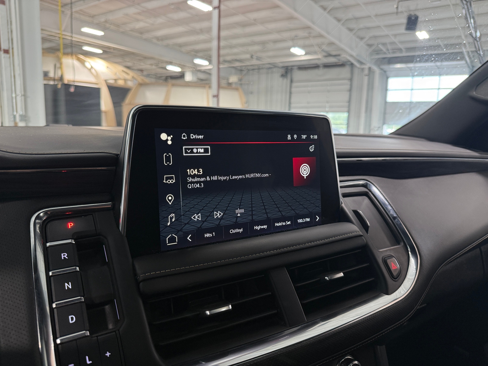 Thumbnail: 2023 GMC Yukon XL - 3