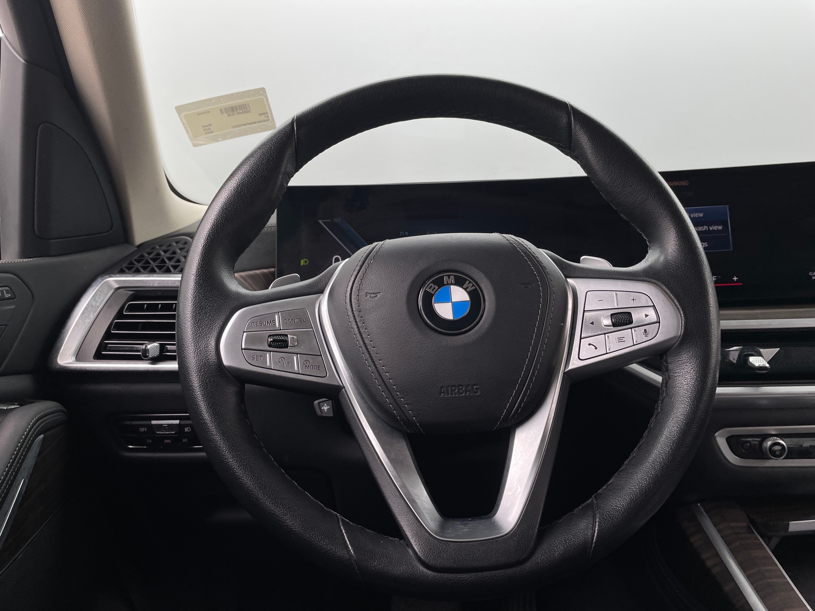Thumbnail: 2023 BMW X7 - 4