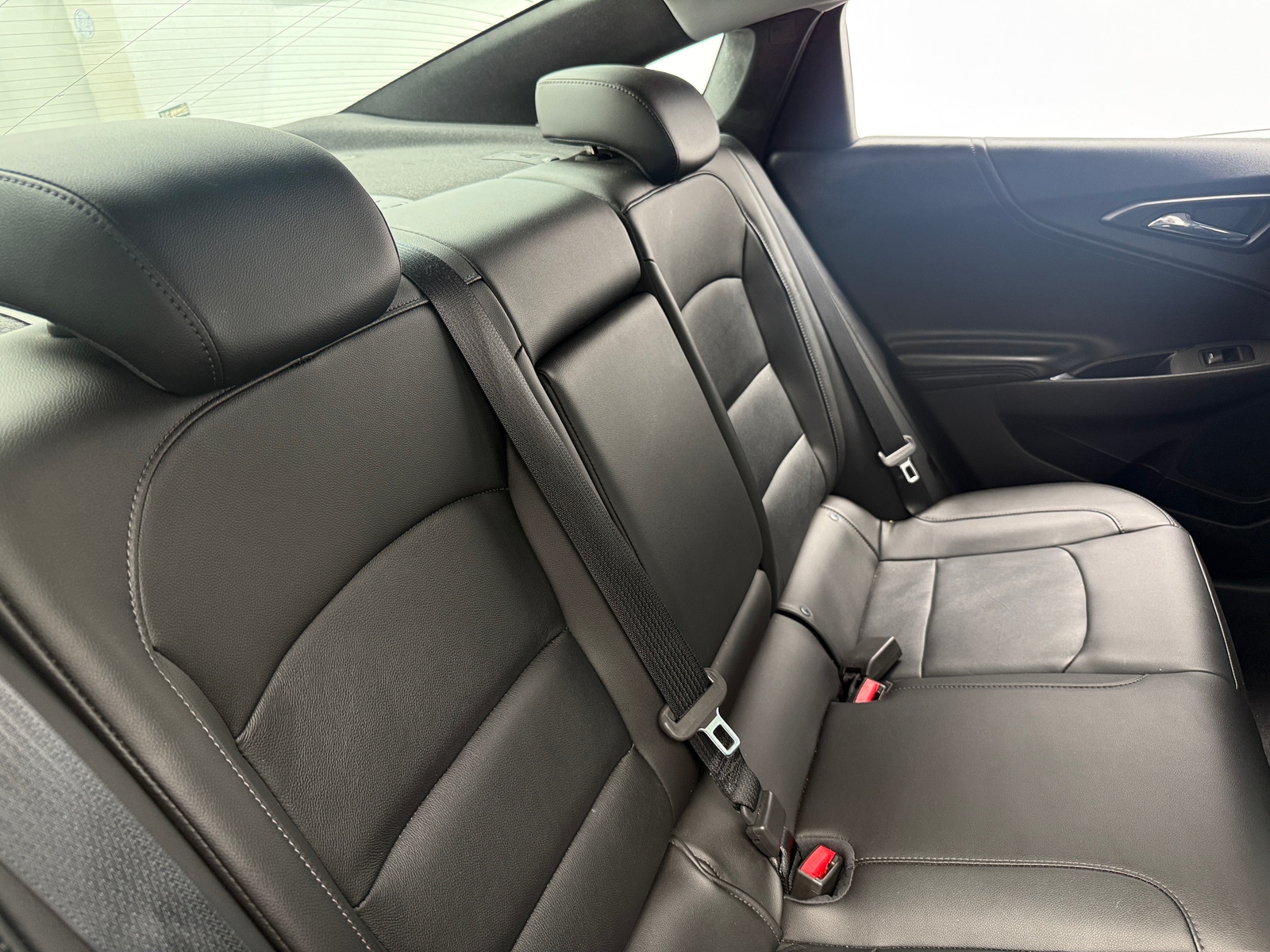 Thumbnail: 2016 Chevrolet Malibu - 5