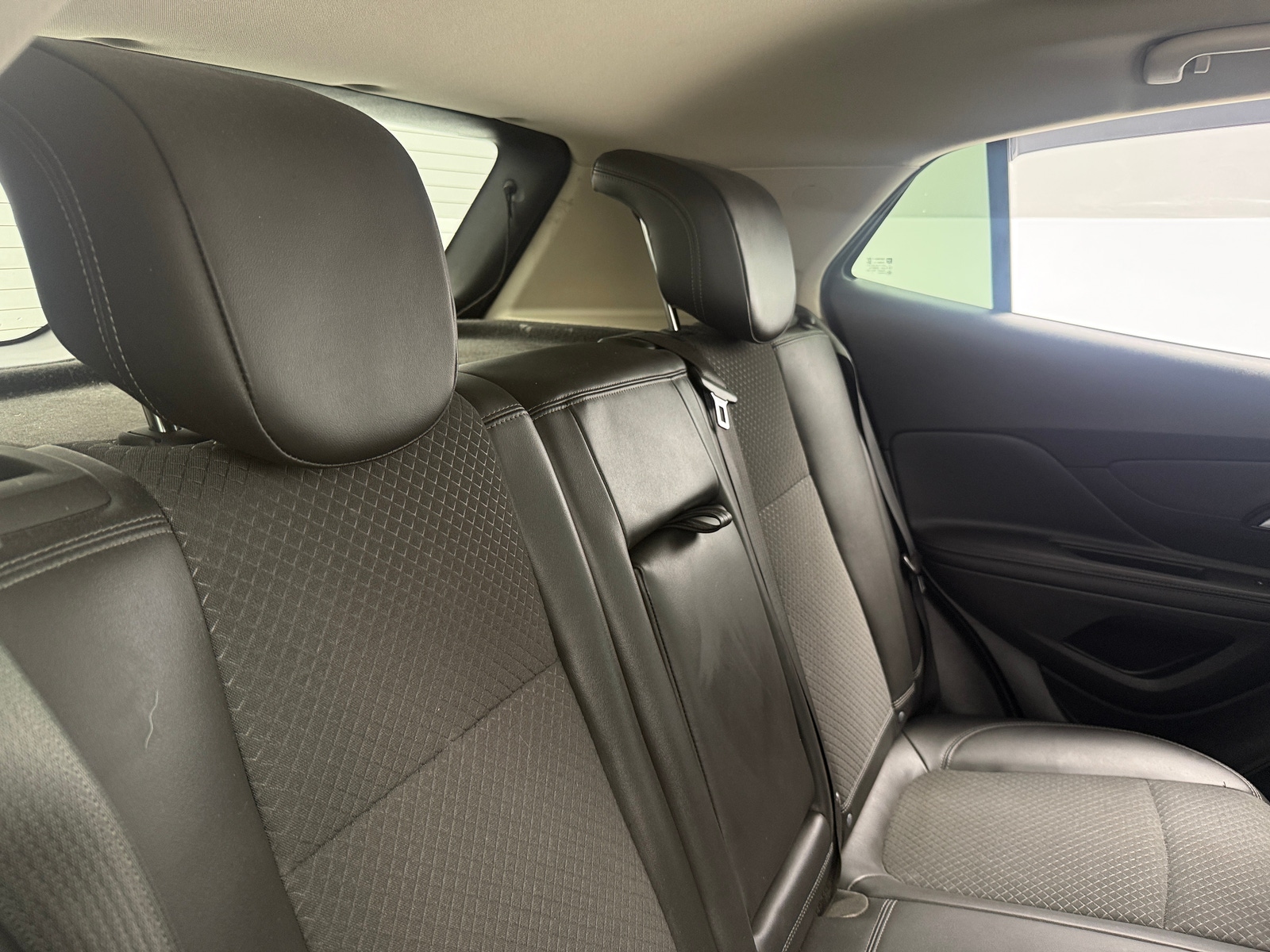 Thumbnail: 2022 Buick Encore - 5