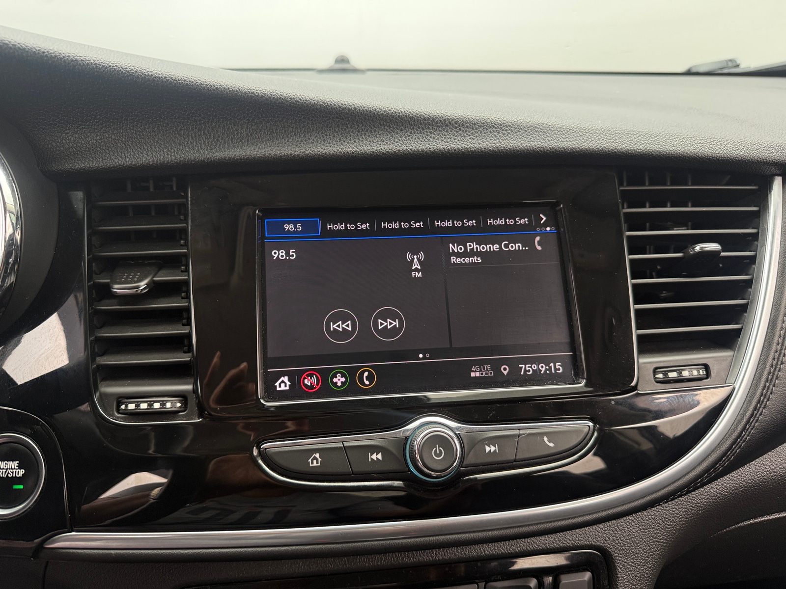 Thumbnail: 2022 Buick Encore - 3