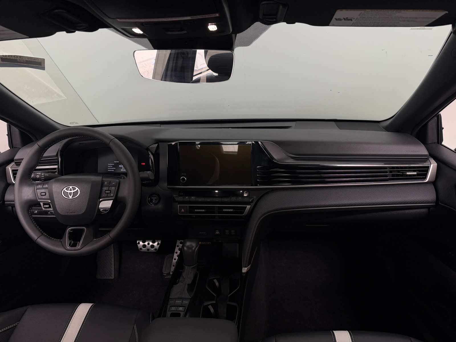 Thumbnail: 2025 Toyota Camry - 2