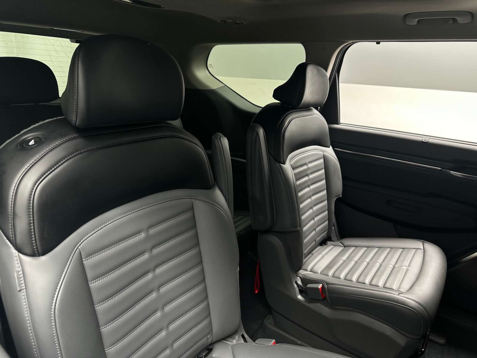 Thumbnail: 2024 Kia EV9 - 5
