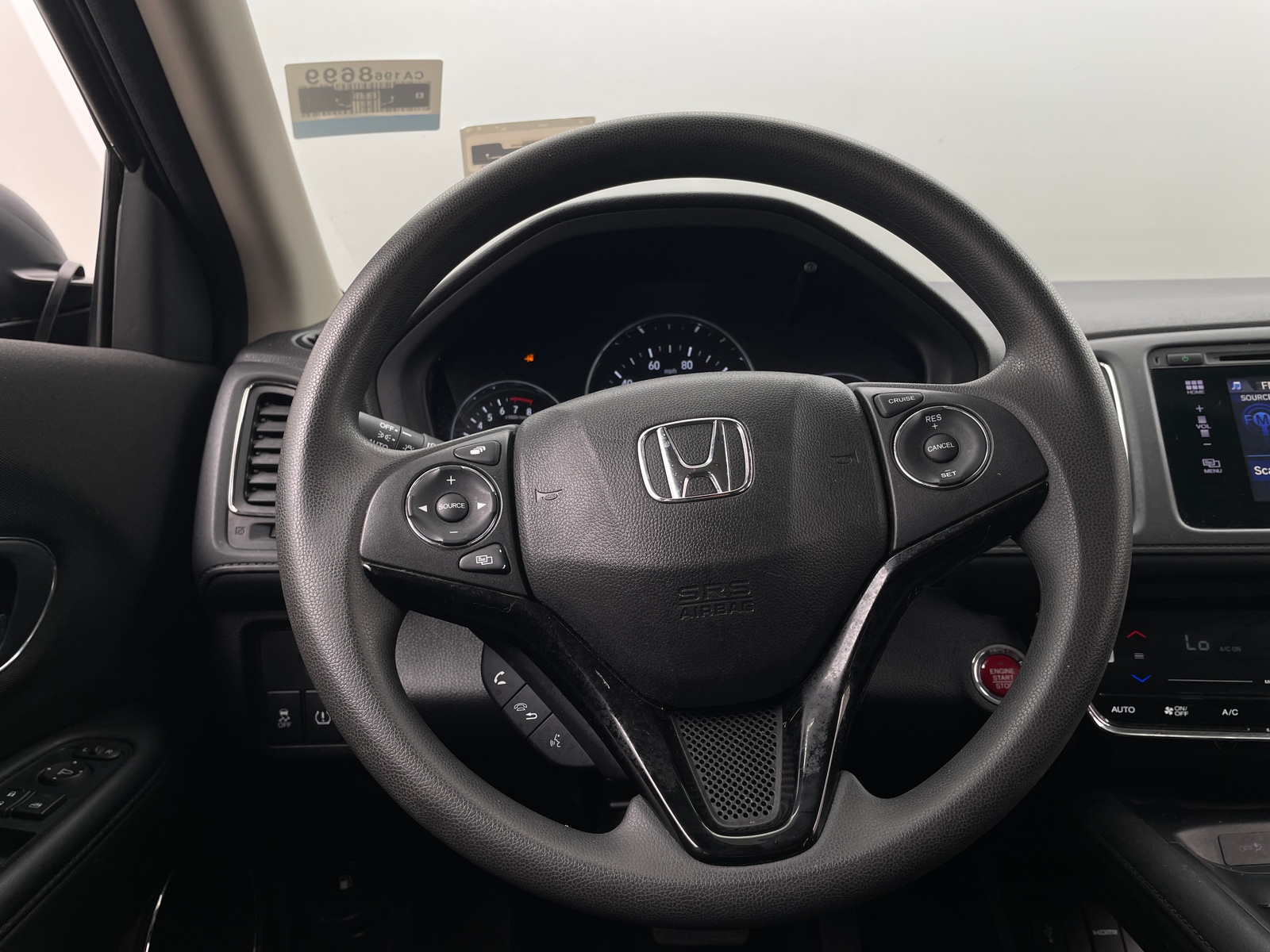 Thumbnail: 2016 Honda HR-V - 5