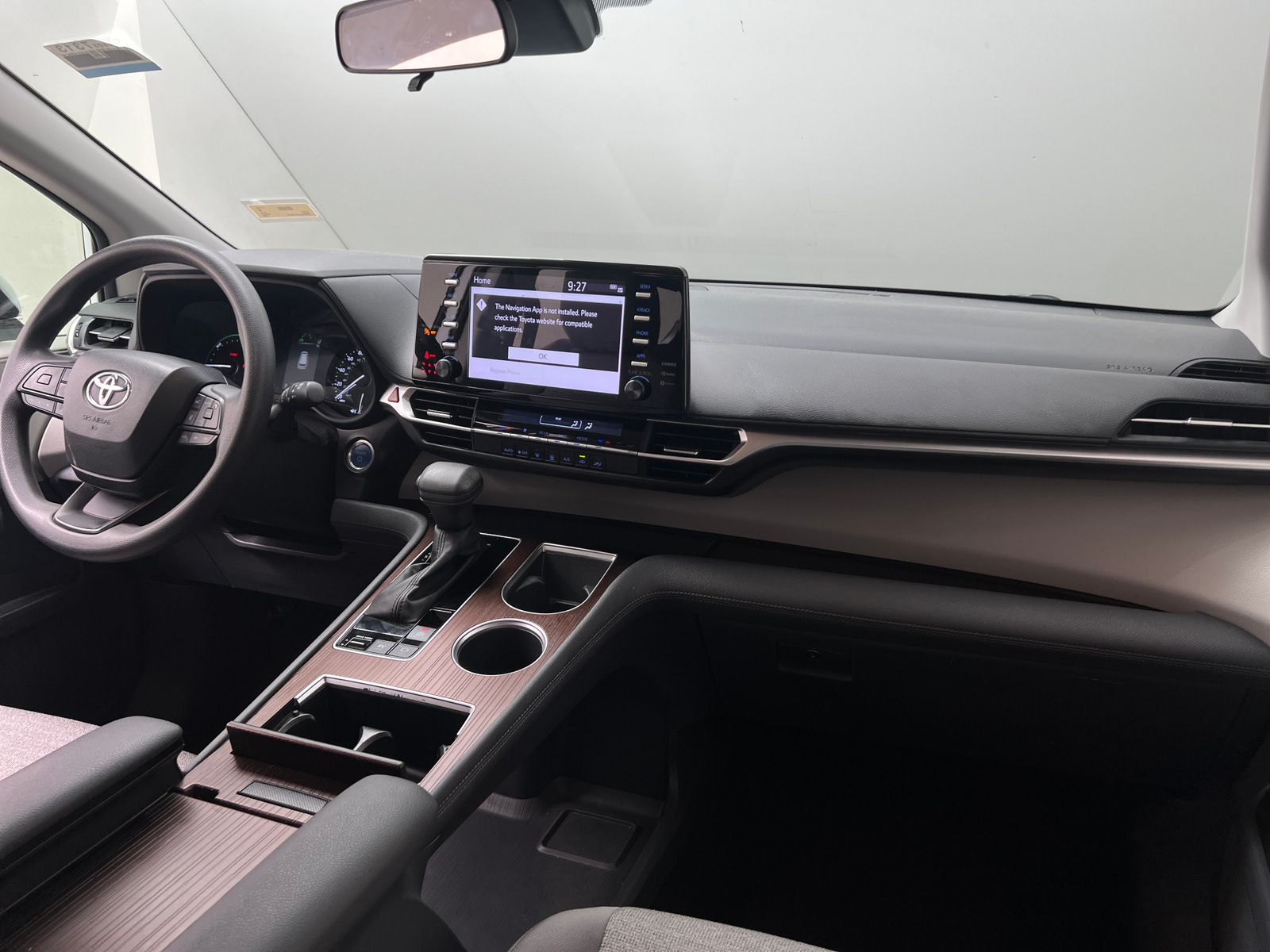 Thumbnail: 2023 Toyota Sienna - 3