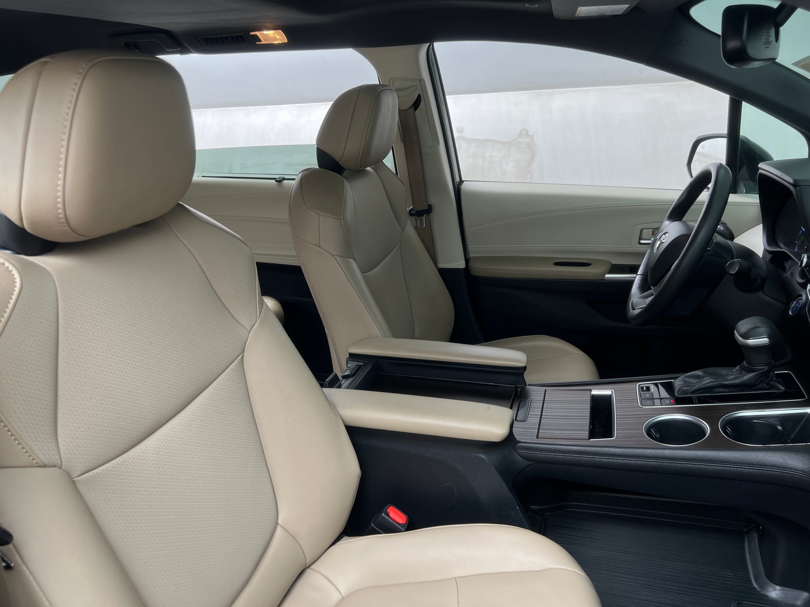 Thumbnail: 2021 Toyota Sienna - 2