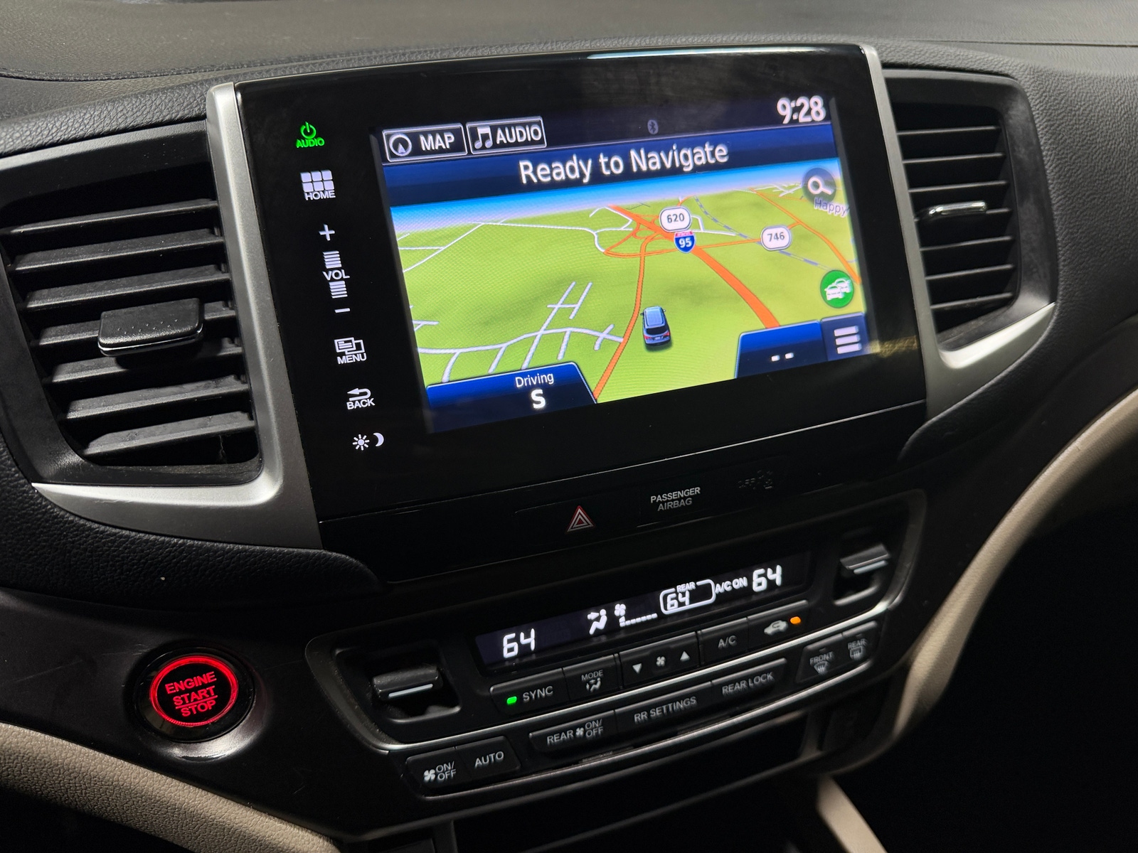 Thumbnail: 2016 Honda Pilot - 4