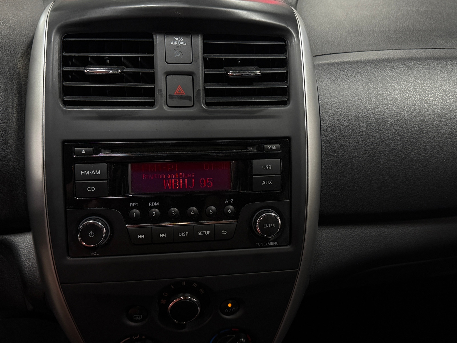 Thumbnail: 2018 Nissan Versa - 4