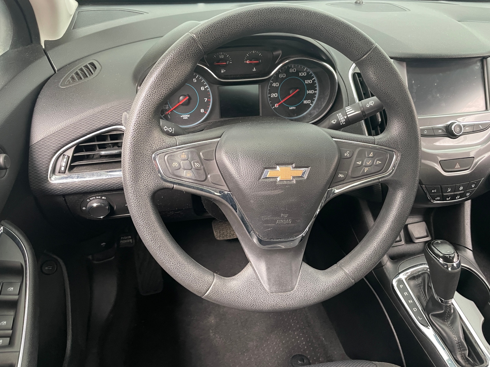 Thumbnail: 2016 Chevrolet Cruze - 5
