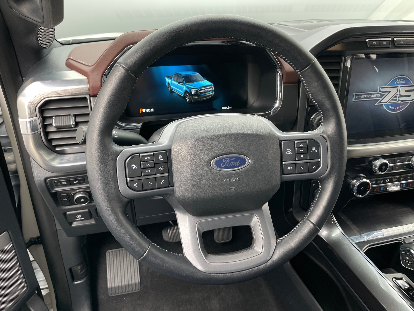 Thumbnail: 2023 Ford Econoline - 4