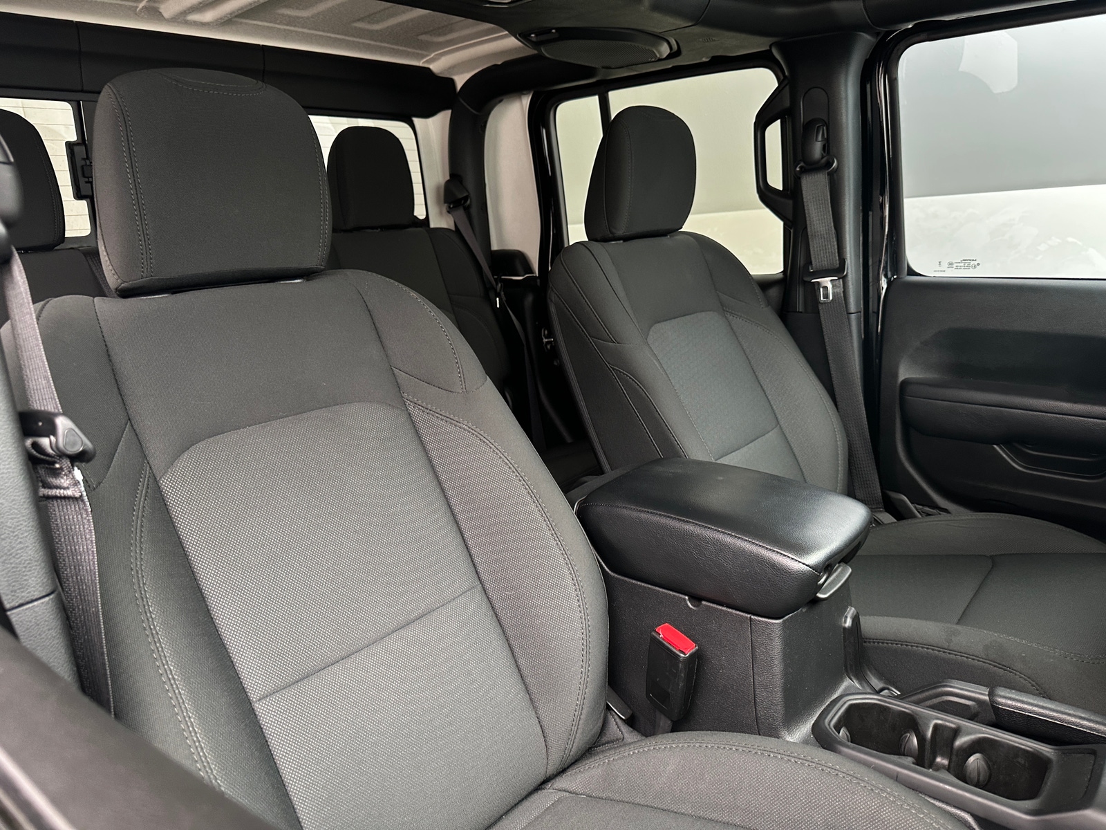 Thumbnail: 2023 Jeep Gladiator - 2
