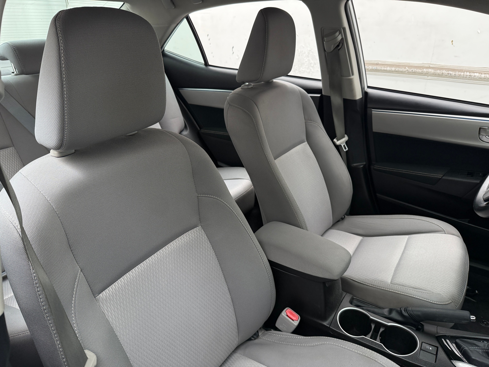 Thumbnail: 2014 Toyota Corolla - 2