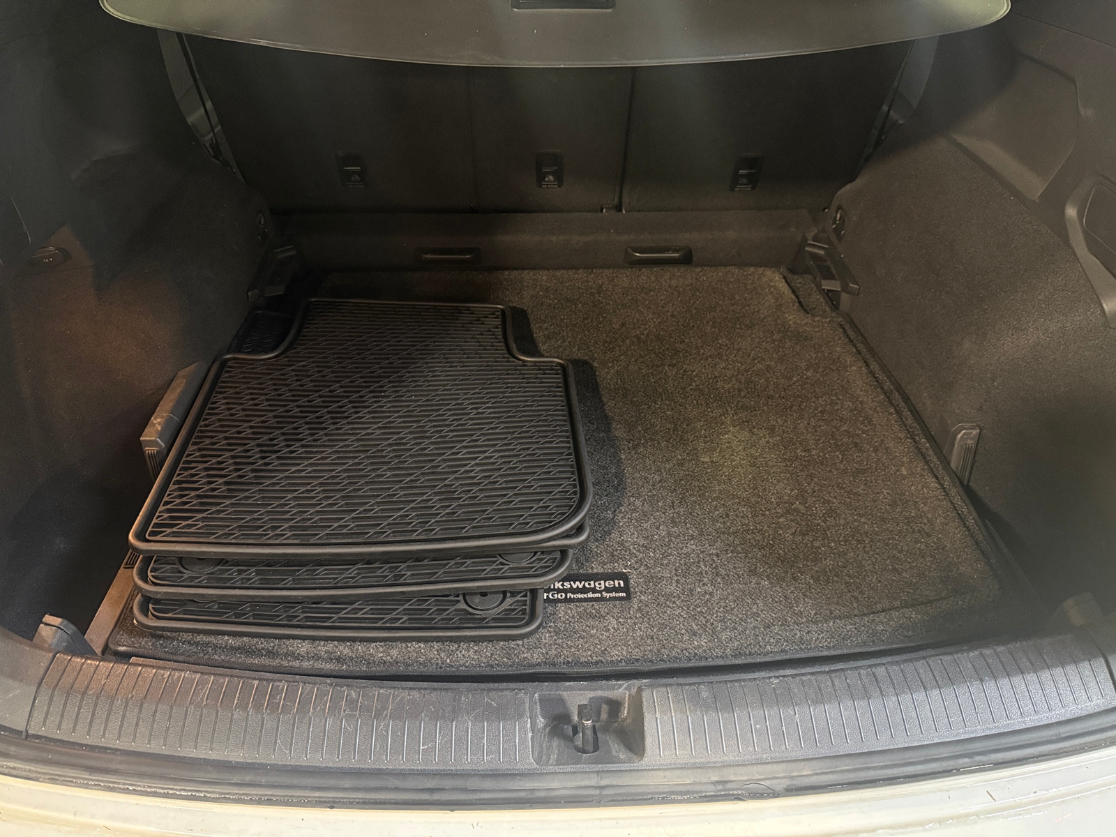 Thumbnail: 2019 Volkswagen Tiguan - 6