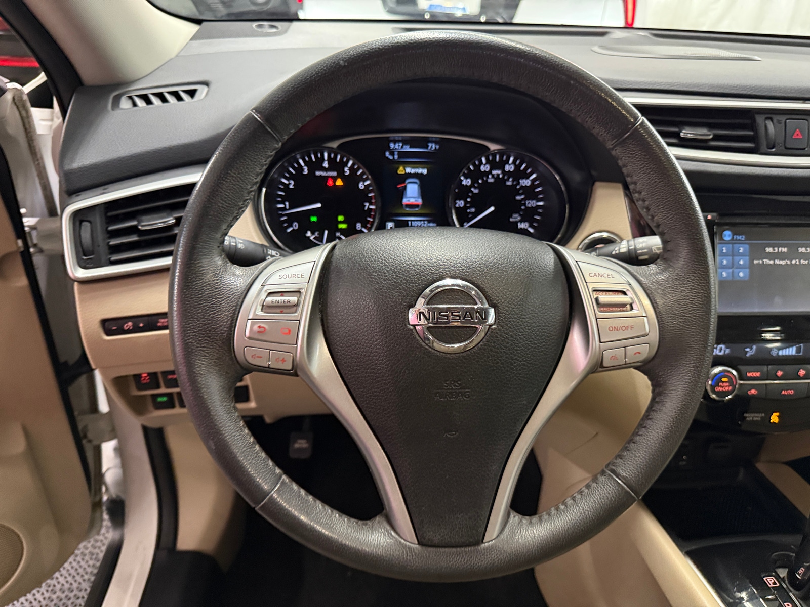 Thumbnail: 2016 Nissan Rogue - 4