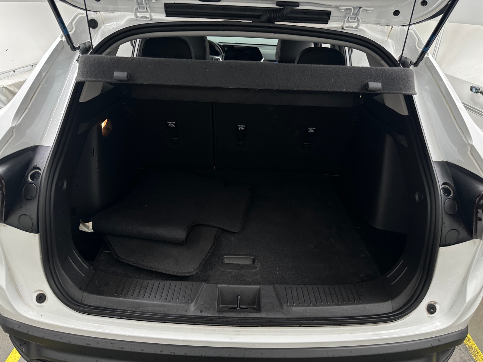 Thumbnail: 2024 Chevrolet Trax - 6