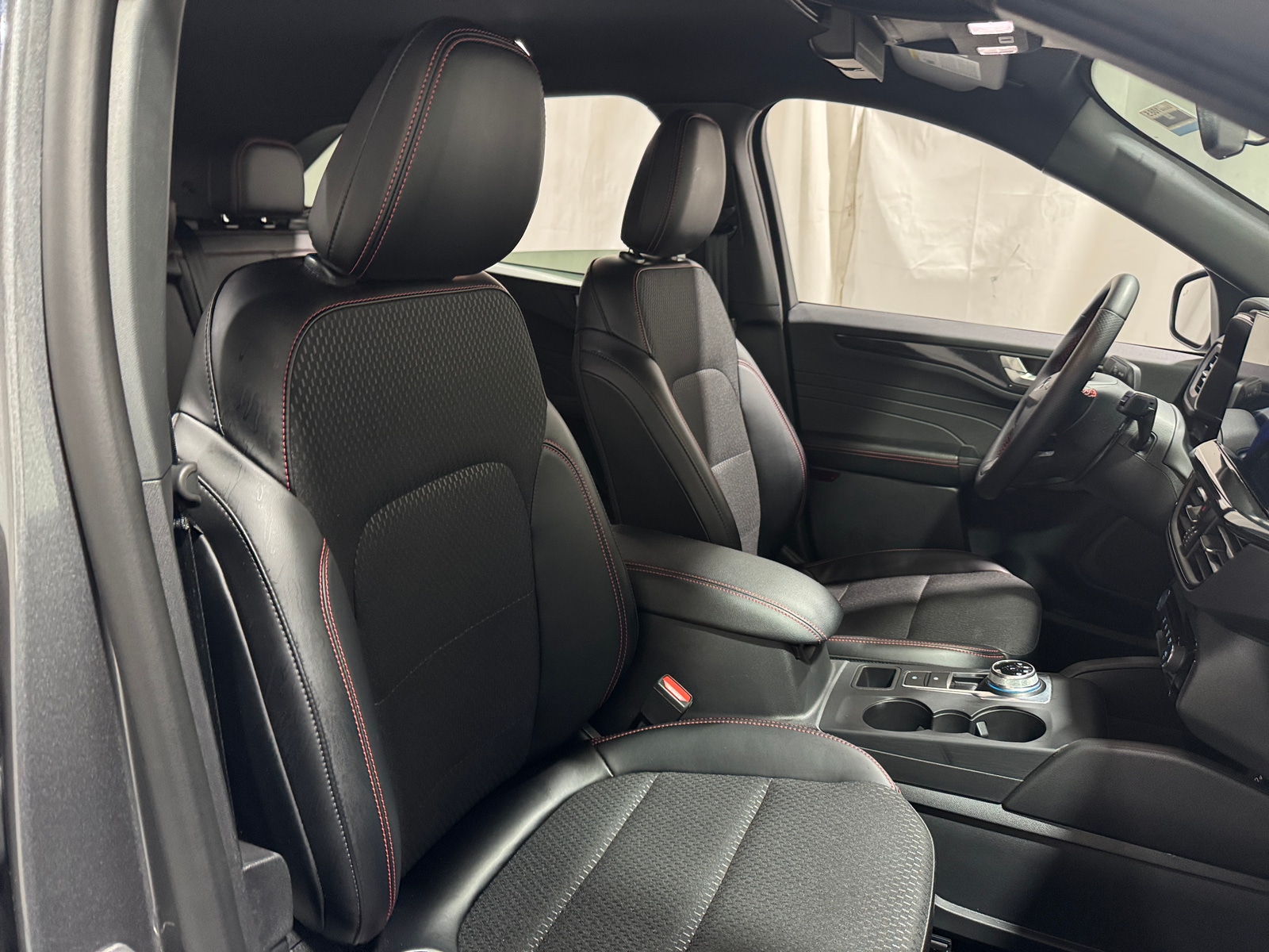 Thumbnail: 2025 Ford Escape - 2