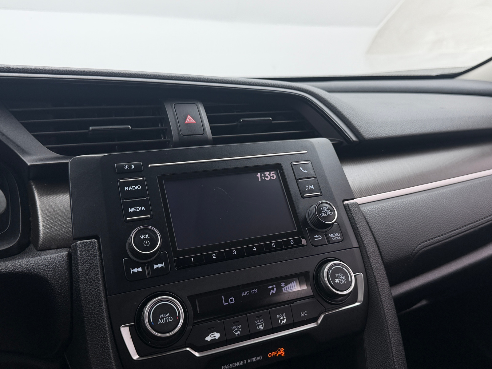 Thumbnail: 2019 Honda Civic - 4