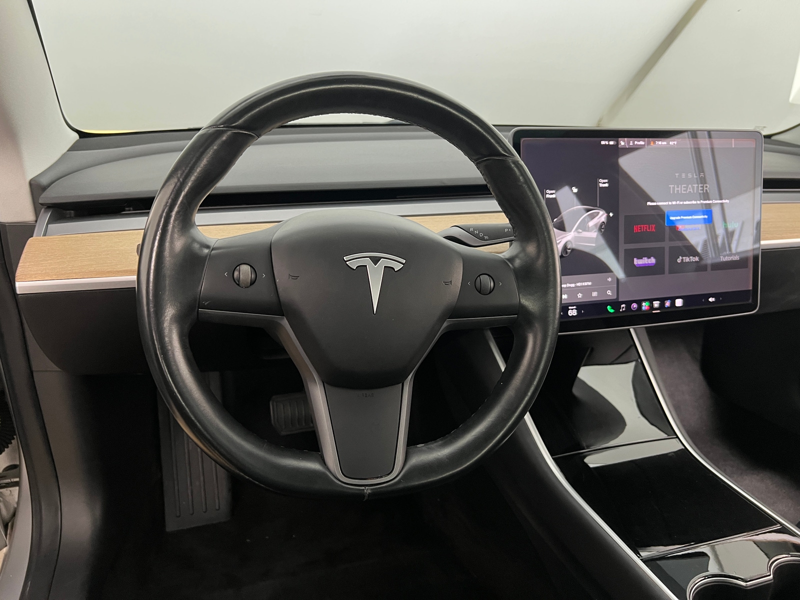Thumbnail: 2018 Tesla Model 3 - 4