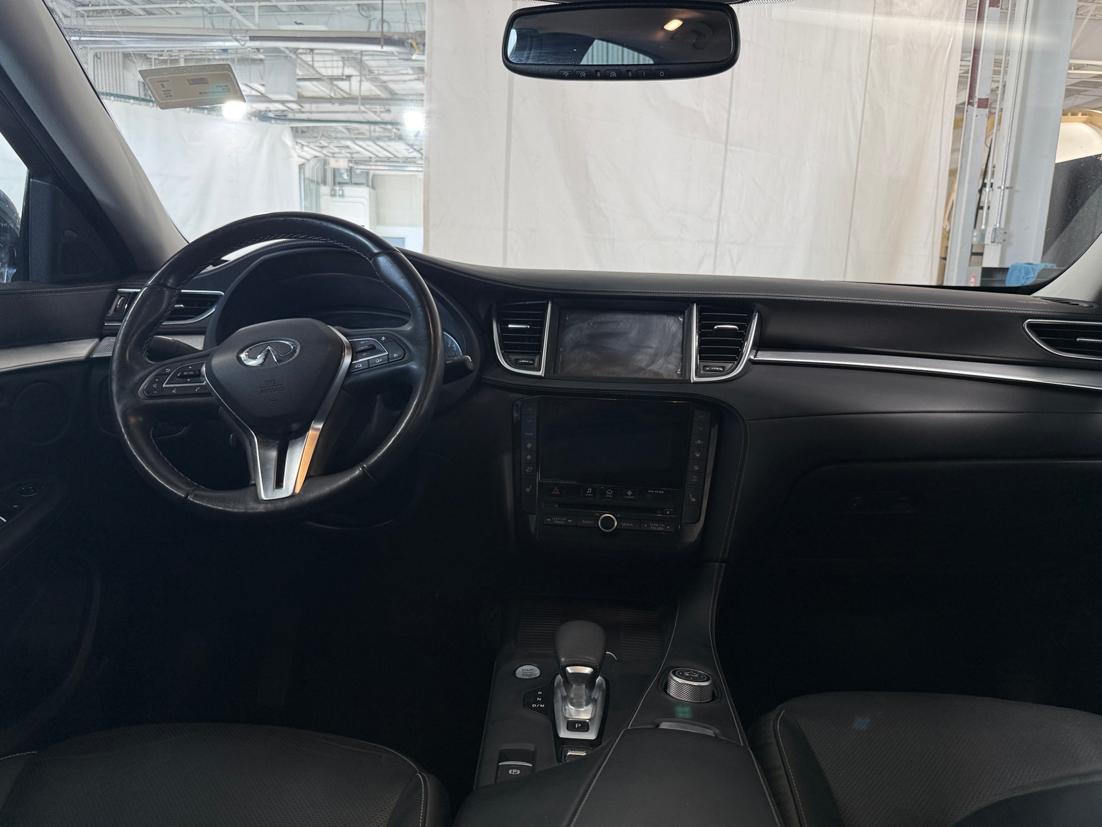 Thumbnail: 2019 INFINITI QX50 - 2