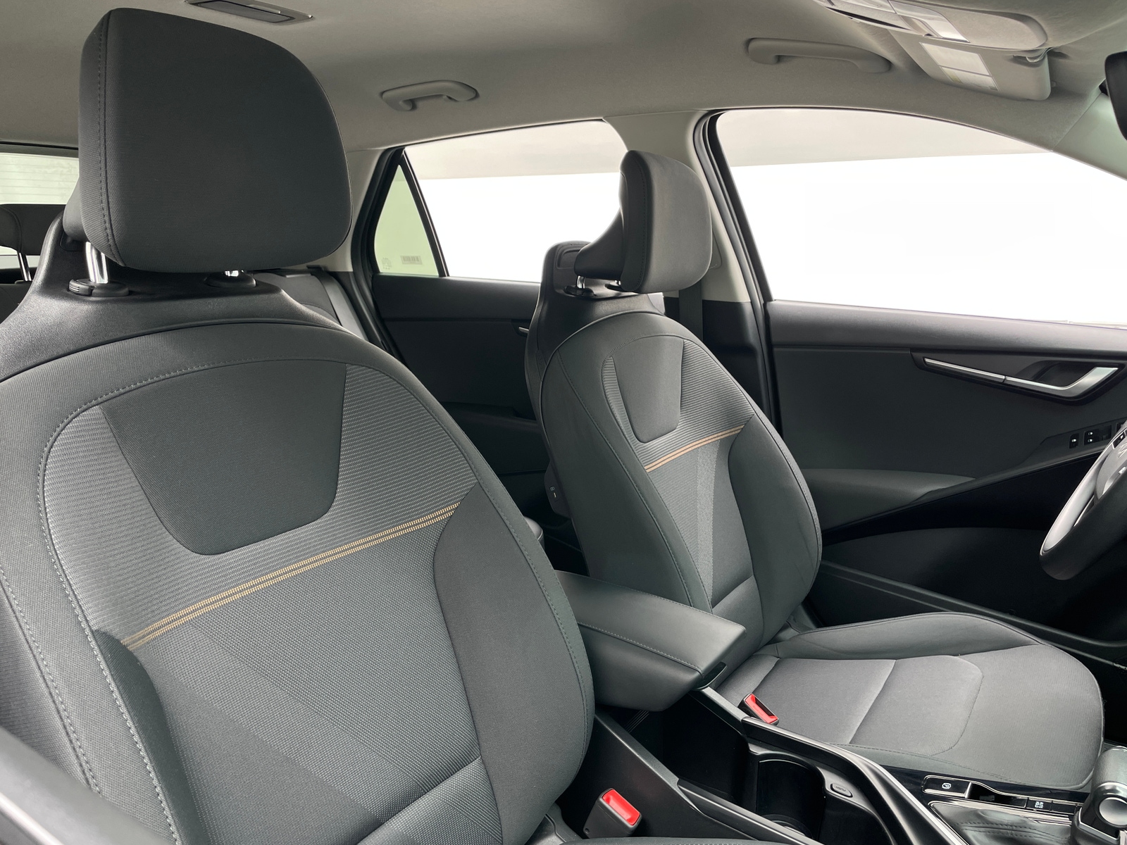 Thumbnail: 2025 Kia Niro - 2