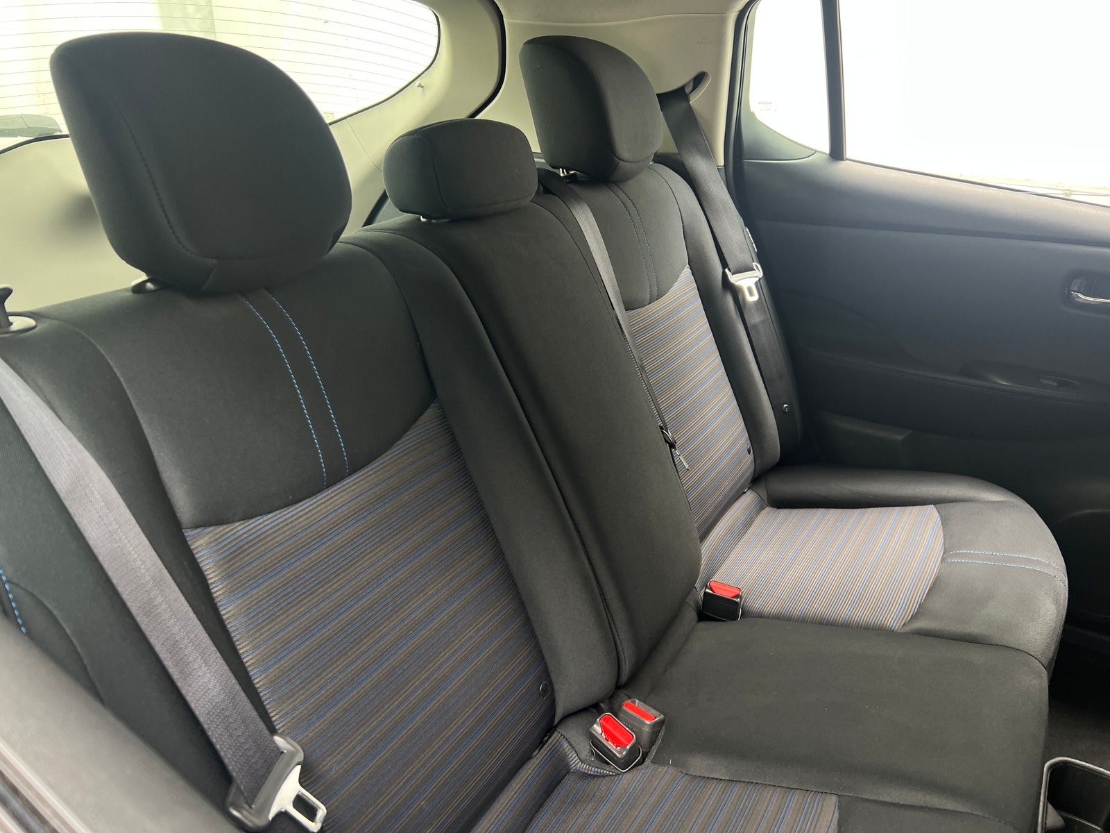Thumbnail: 2020 Nissan Leaf - 6