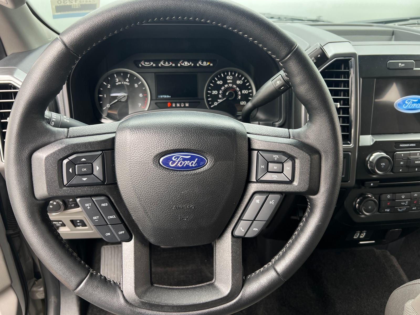 Thumbnail: 2018 Ford Econoline - 5