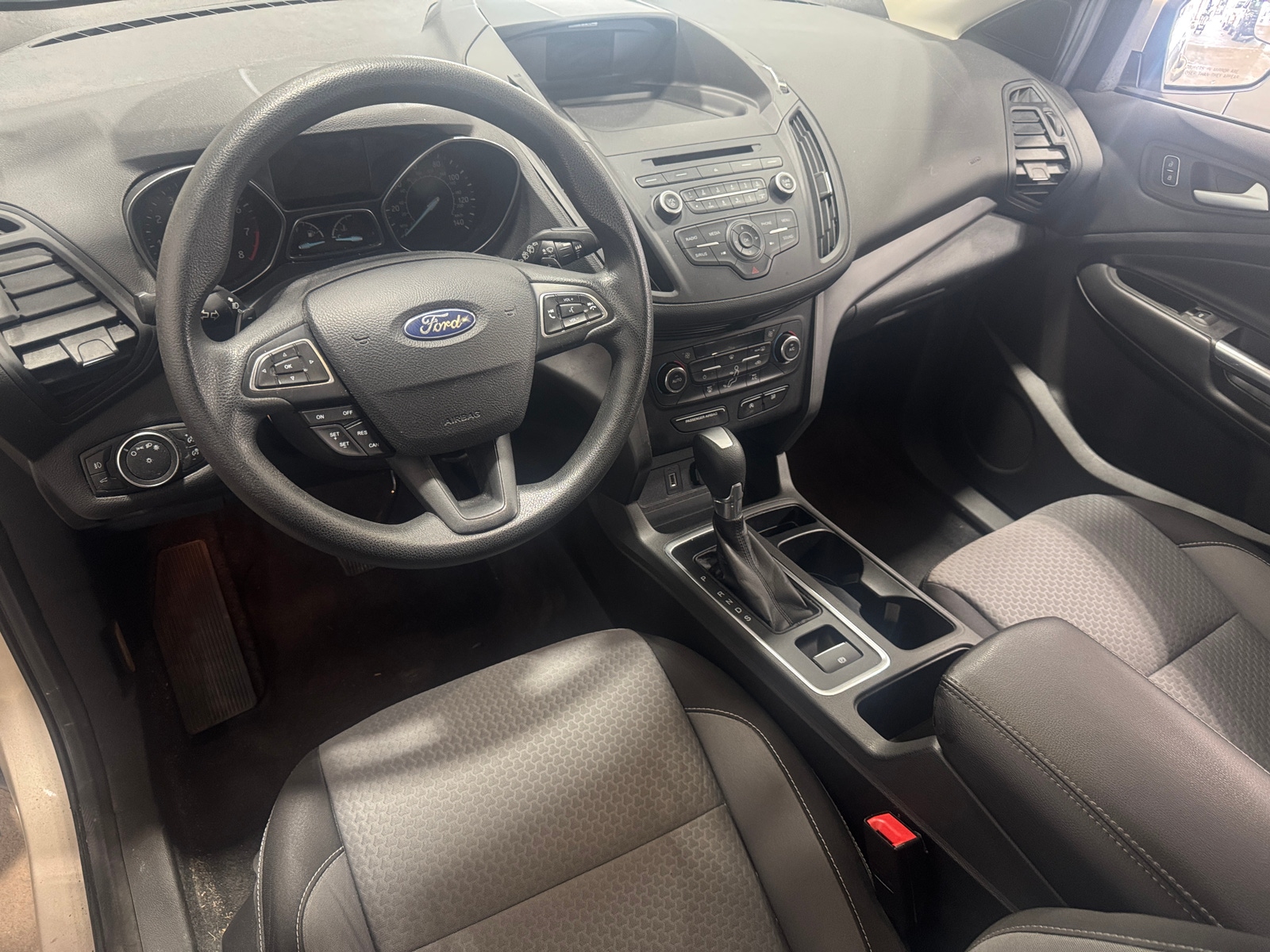 Thumbnail: 2017 Ford Escape - 3