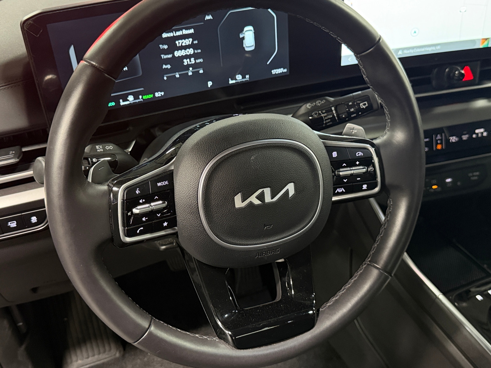 Thumbnail: 2025 Kia Carnival - 4