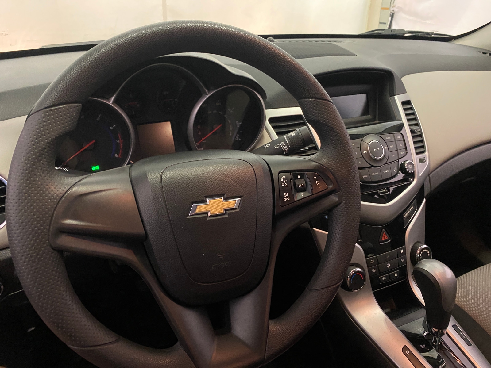 Thumbnail: 2016 Chevrolet Cruze - 5