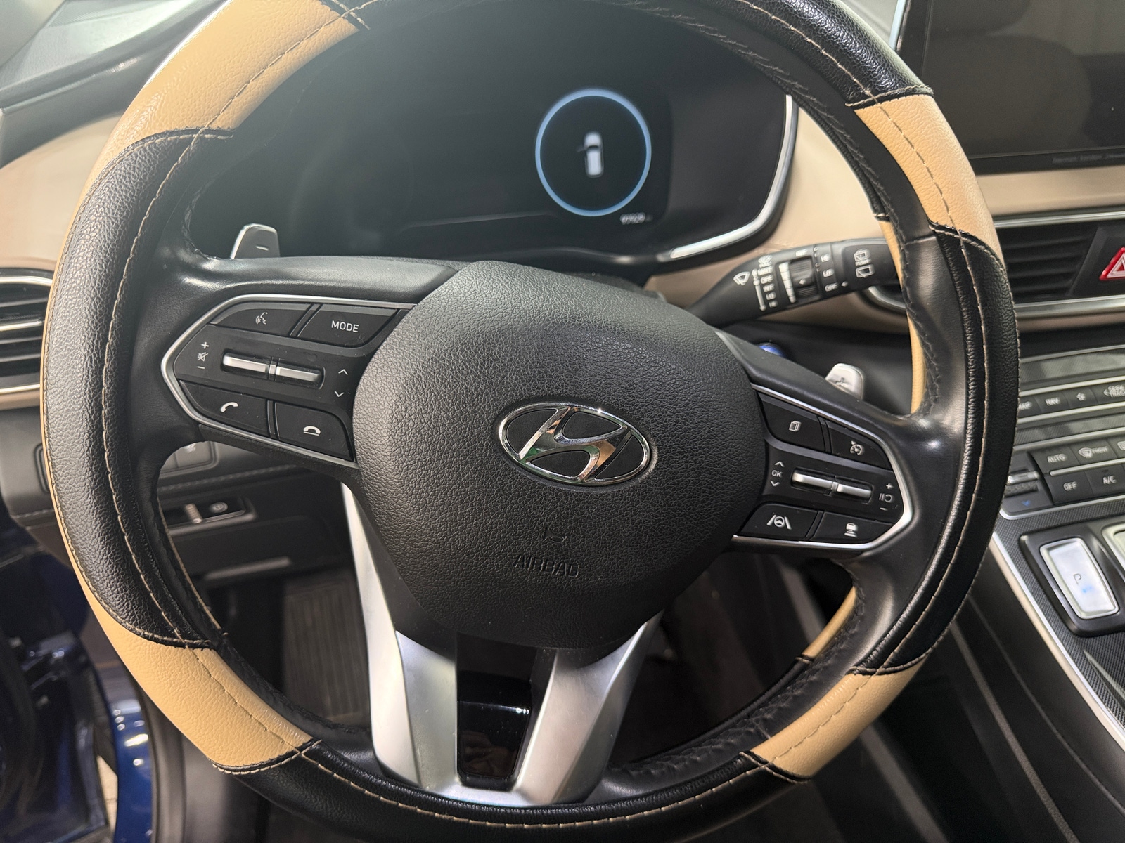 Thumbnail: 2021 Hyundai Santa Fe - 4