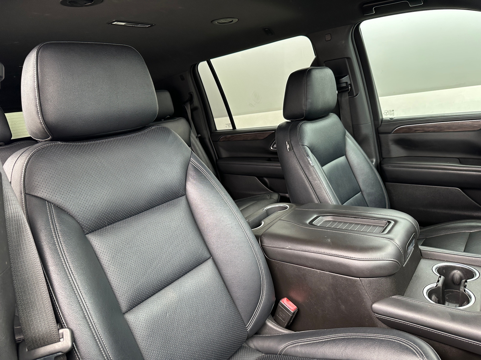 Thumbnail: 2021 Chevrolet Suburban - 2