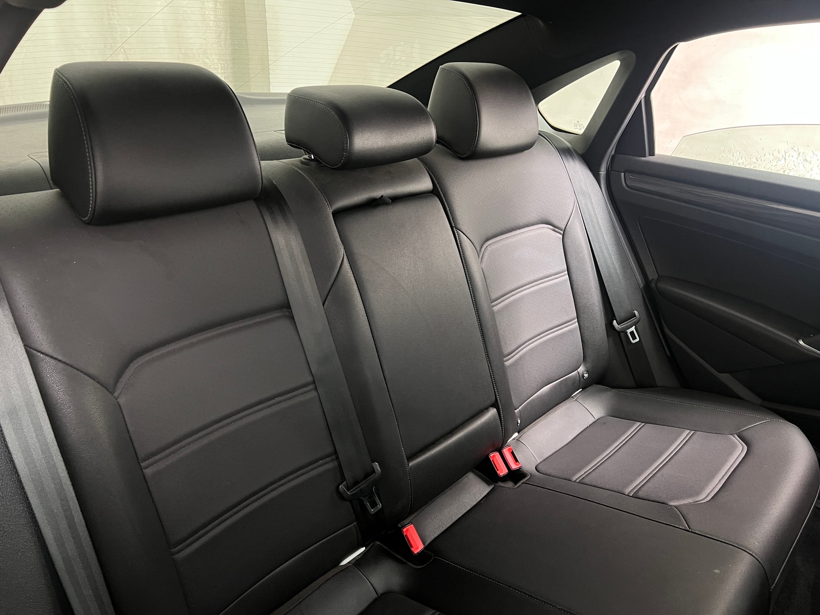 Thumbnail: 2021 Volkswagen Passat - 6