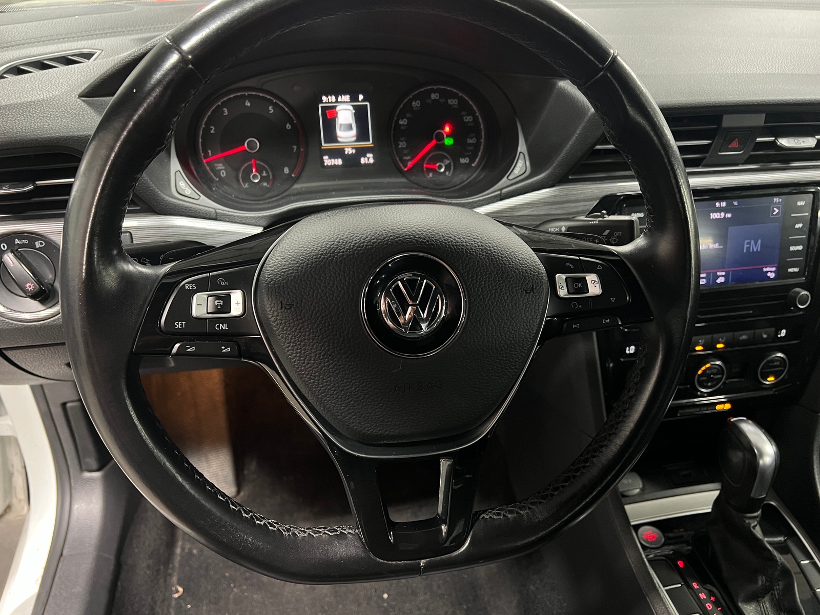 Thumbnail: 2021 Volkswagen Passat - 5