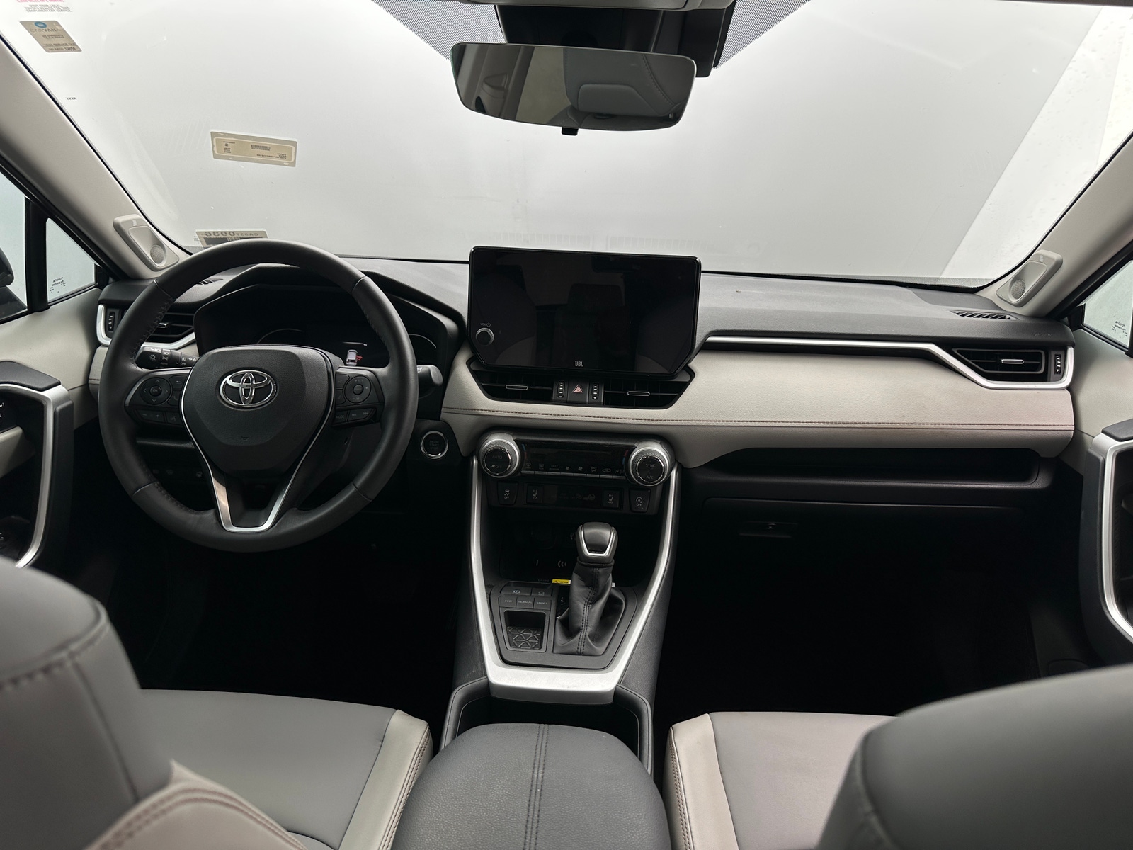 Thumbnail: 2025 Toyota RAV4 - 2