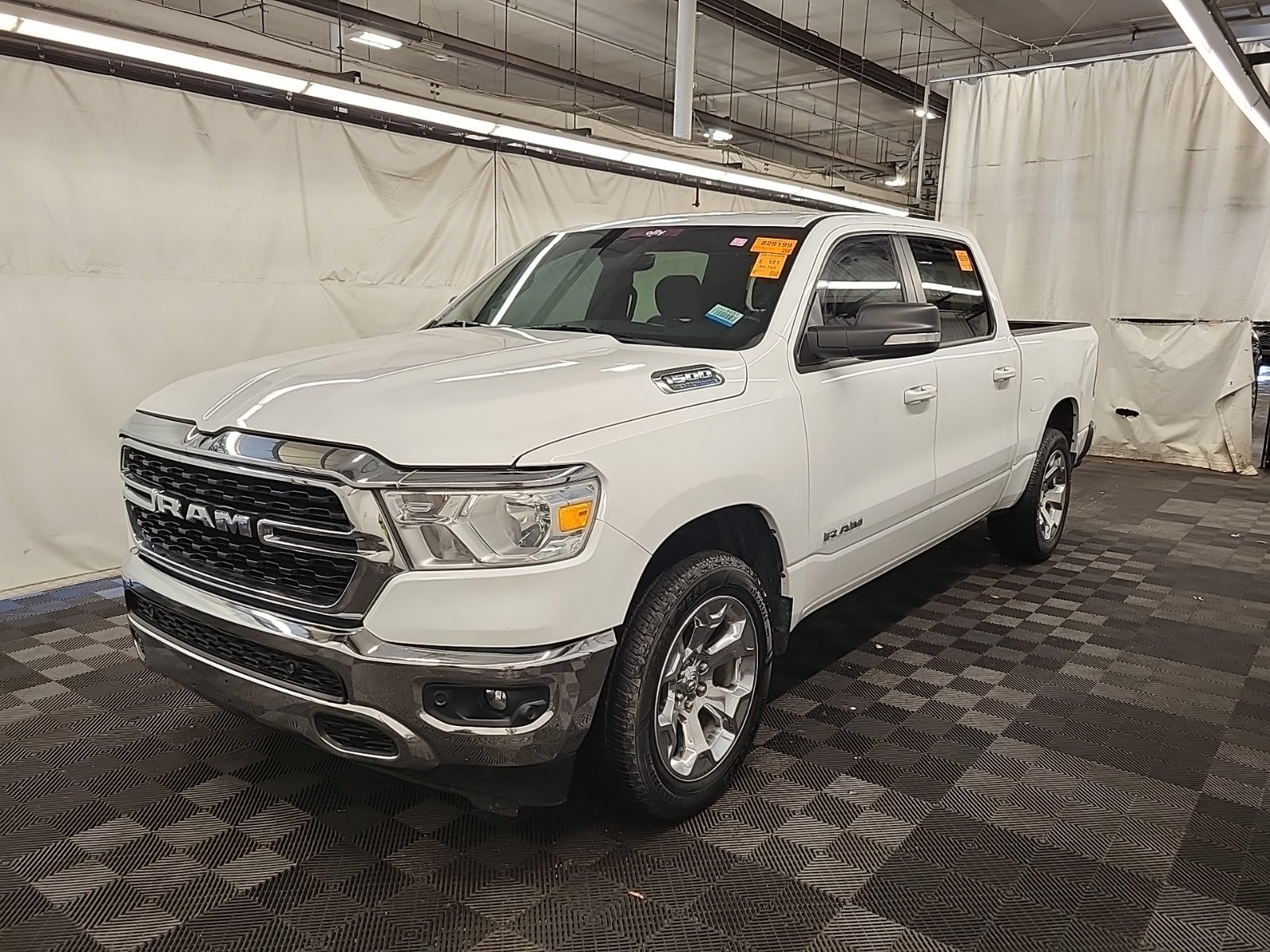 2022 Ram 1500 Big Horn 4x4 Crew Cab 5'7" Box