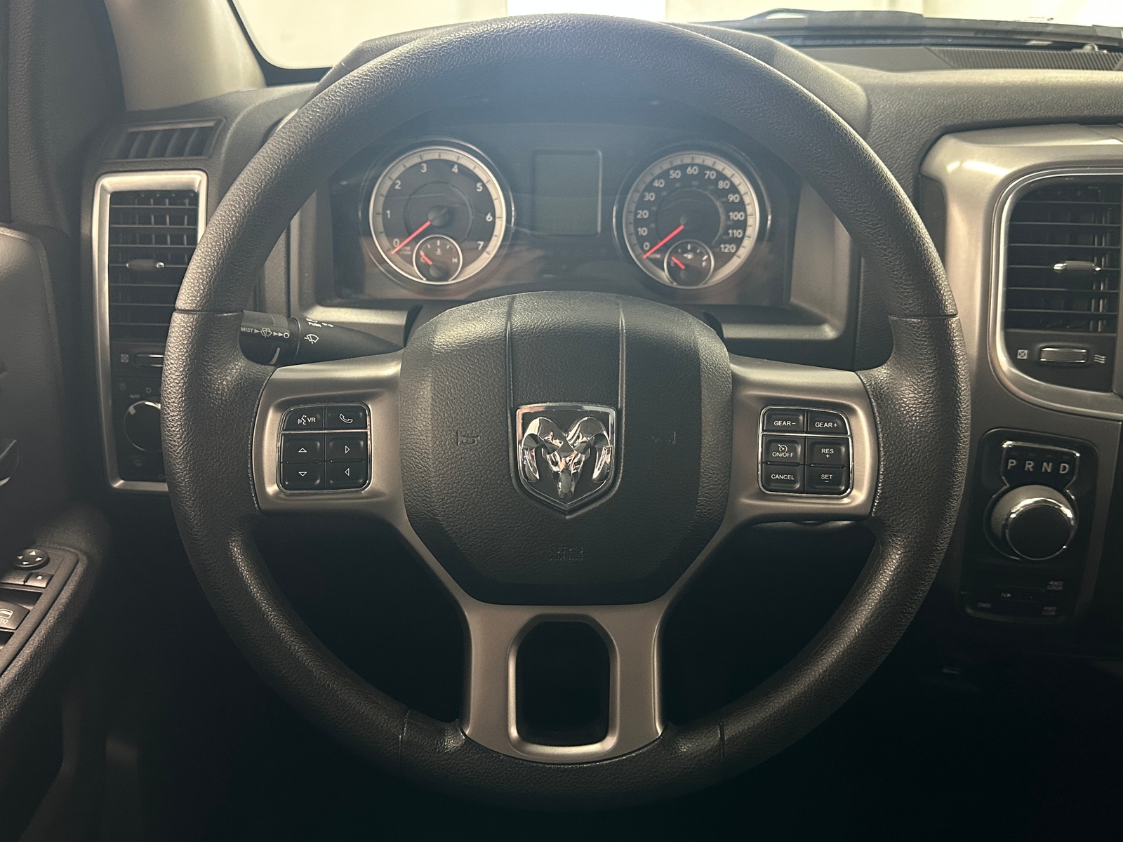 Thumbnail: 2024 RAM 1500 Classic - 5